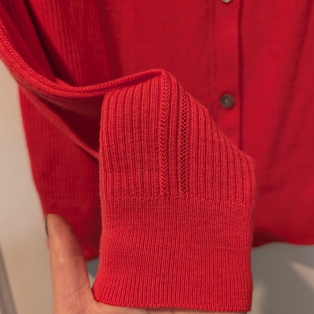 Beautiful Banana Republic 100% Merino Ribbed Pointelle Cardigan - Like New! - Picture 4 of 6